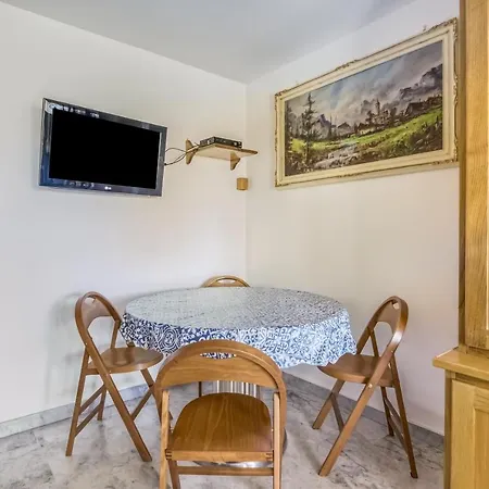 Greeter-appartement Lumineux Avec Vue Sur La Daire